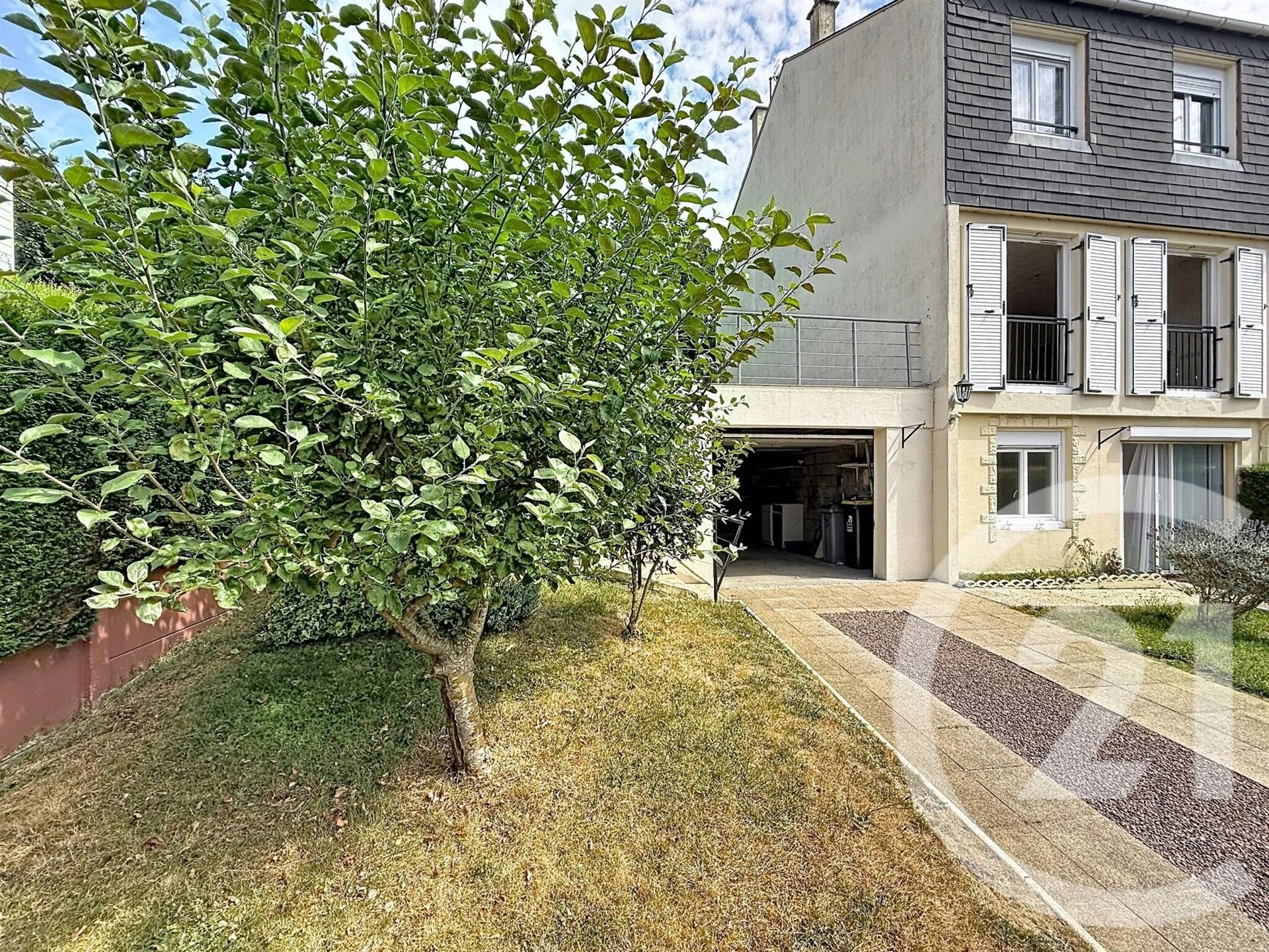 Maison à vendre, 121m², Lillebonne