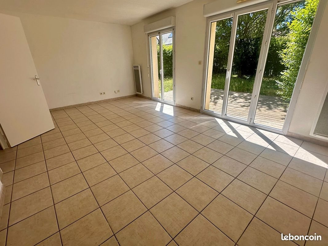 Maison à louer, 80m², Ifs