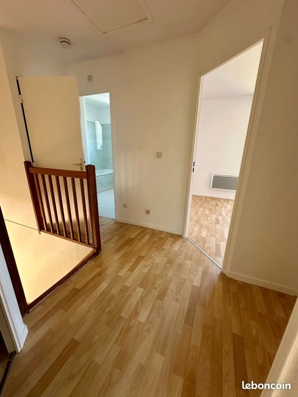 Maison à louer, 80m², Ifs