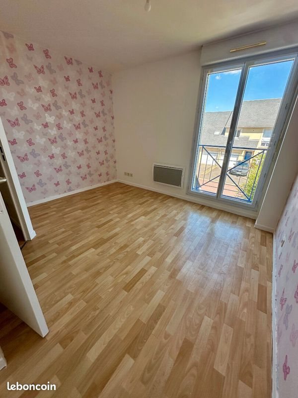 Maison à louer, 80m², Ifs
