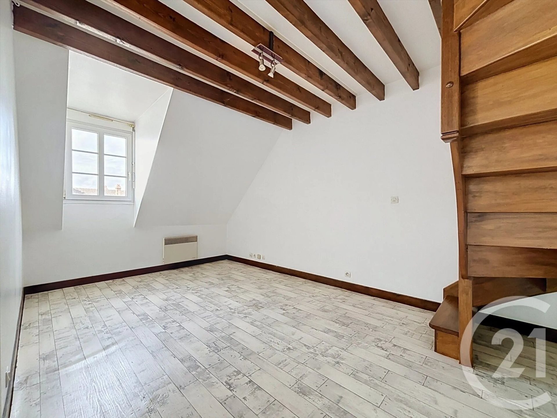 Appartement à louer, 21m², Argentan