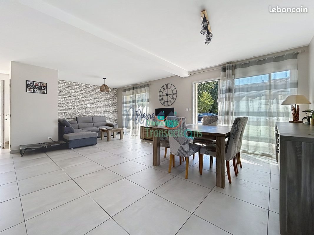 Maison à vendre, 137m², Lillebonne