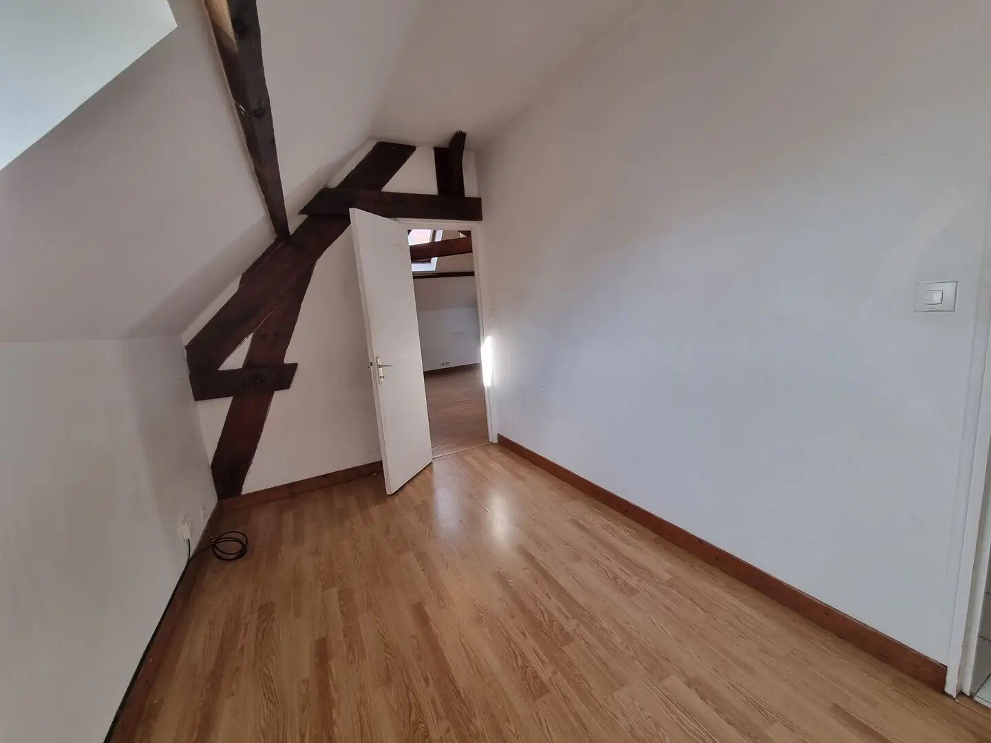 Appartement à louer, 30m², Mantes-la-Jolie
