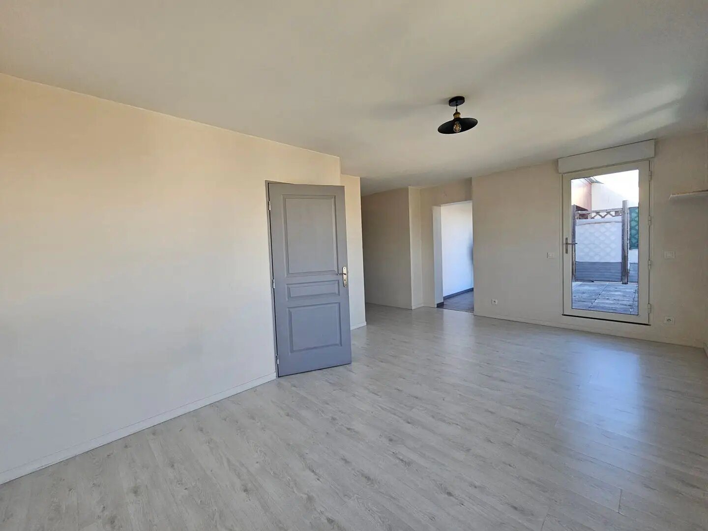 Appartement à louer, 37m², Mantes-la-Jolie