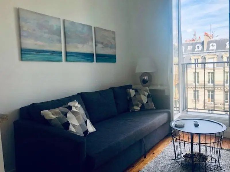 Appartement à louer, 18m², Paris 7ème