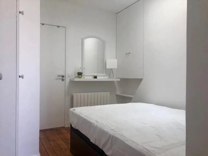 Appartement à louer, 18m², Paris 7ème