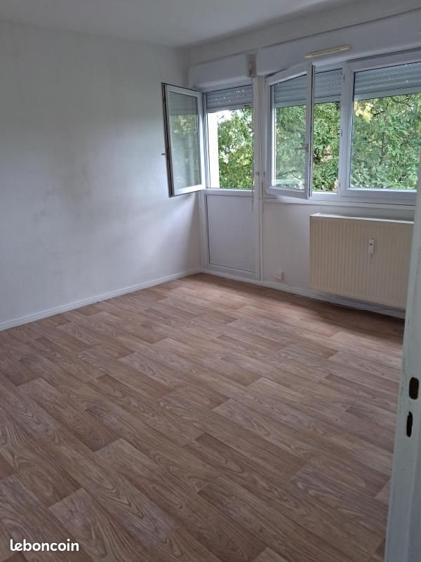 Appartement à louer, 37m², Grand-Charmont