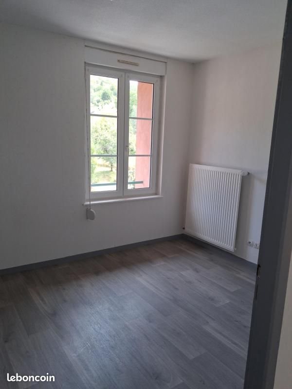 Appartement à louer, 72m², Rougemont