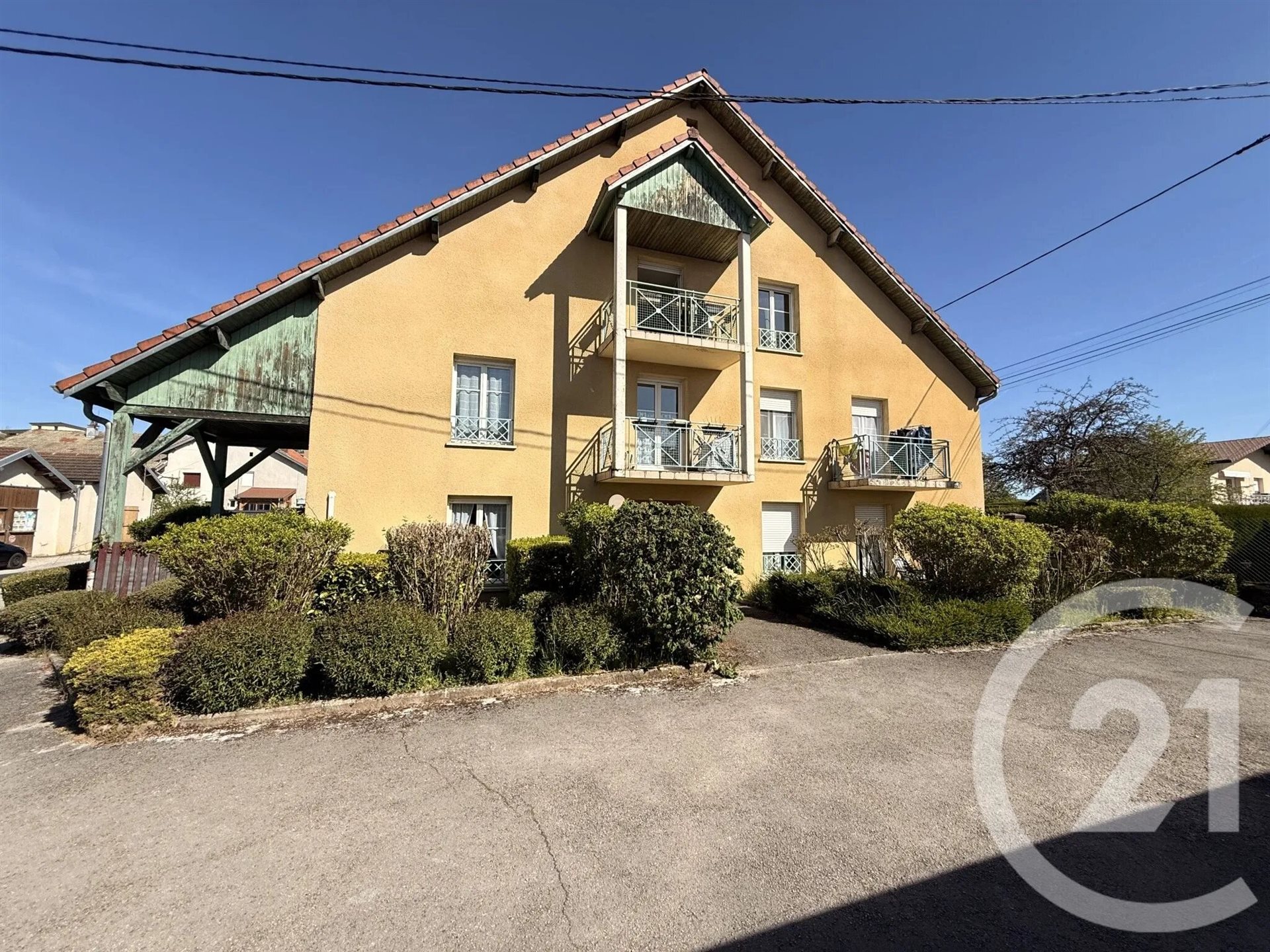 Appartement à louer, 72m², La Vèze