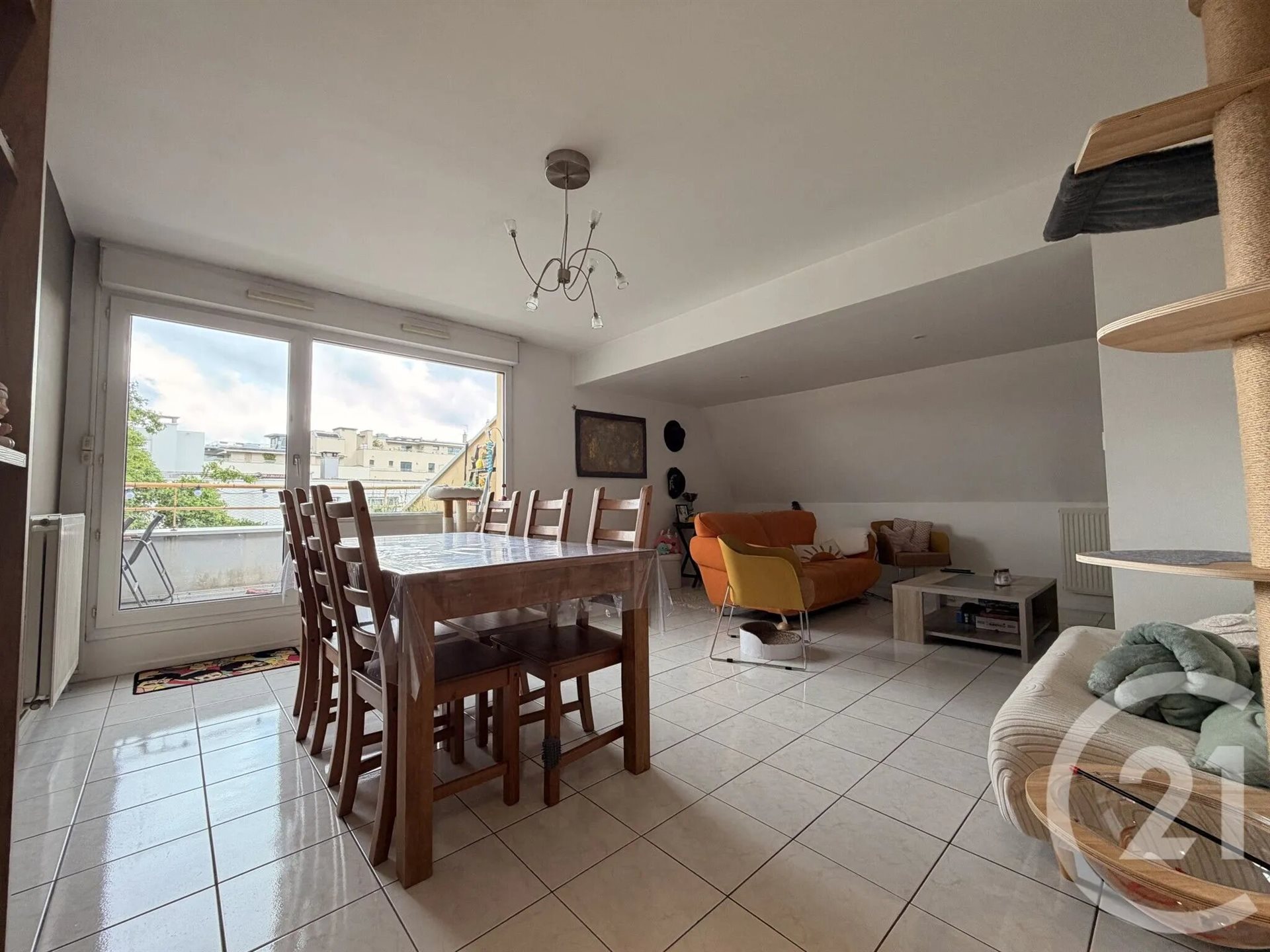 Appartement à vendre, 97m², Besançon