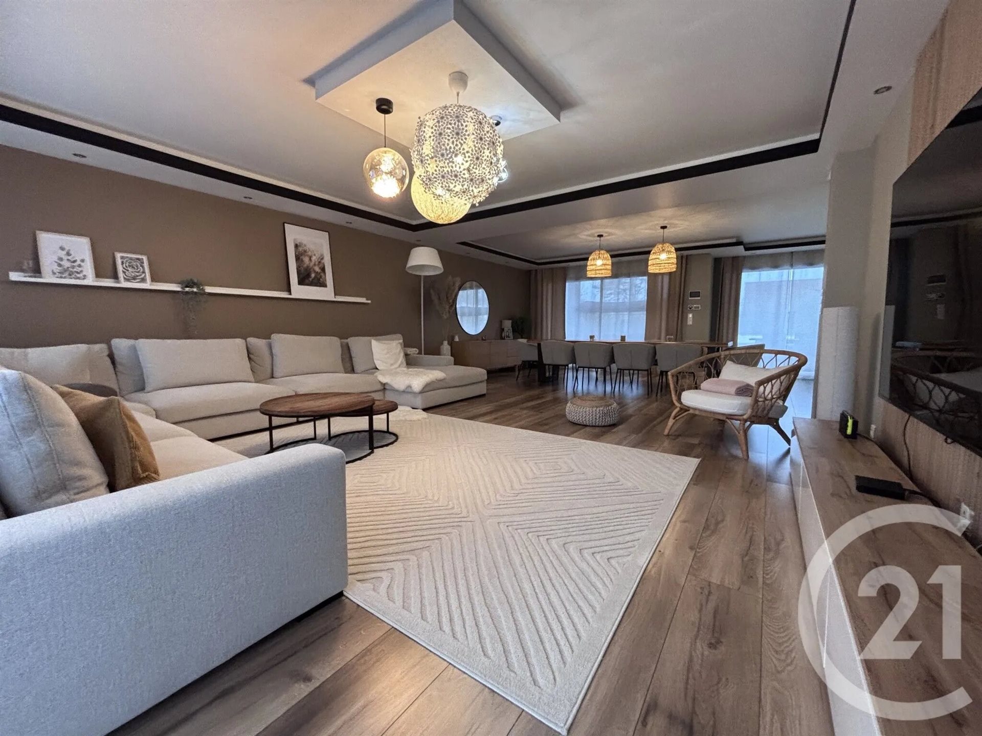 Maison à vendre, 242m², Saint-Vit