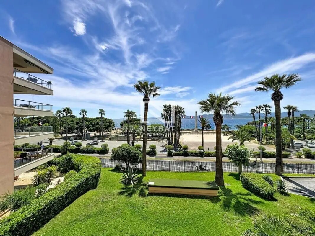 Appartement à vendre, 27m², Saint-Raphaël