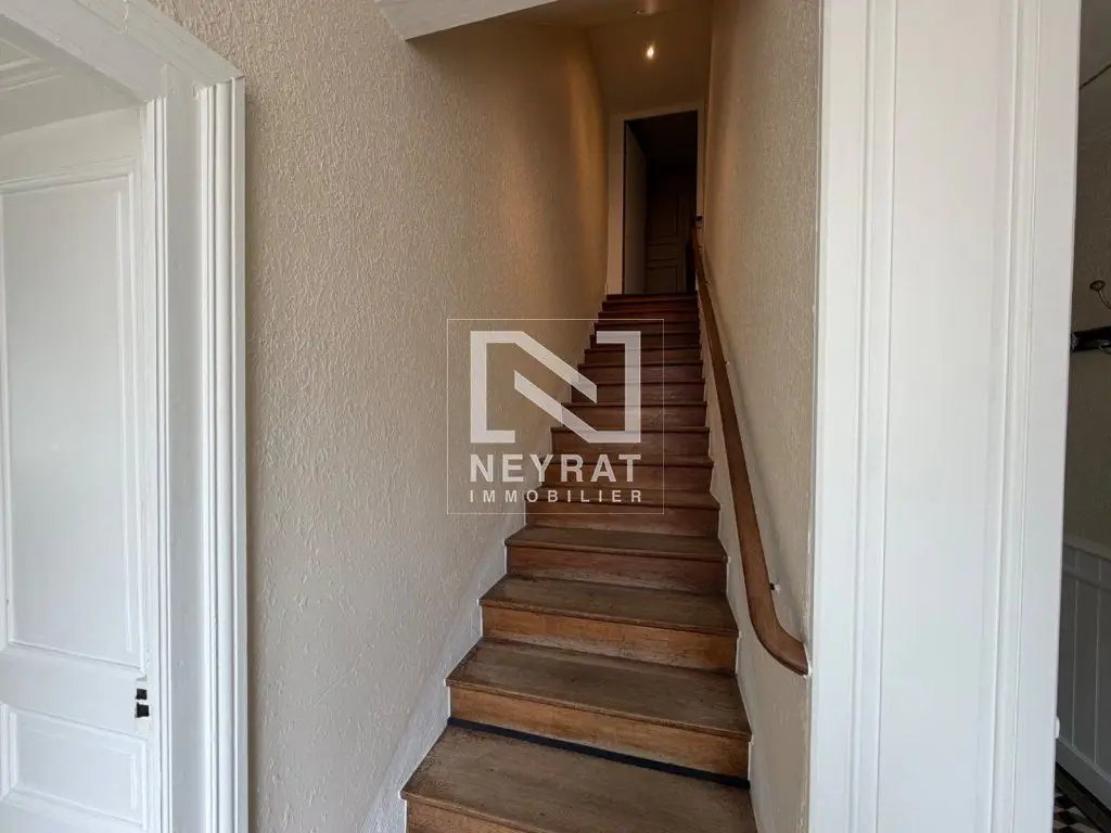 Maison à vendre, 199m², Saint-Christophe-en-Brionnais