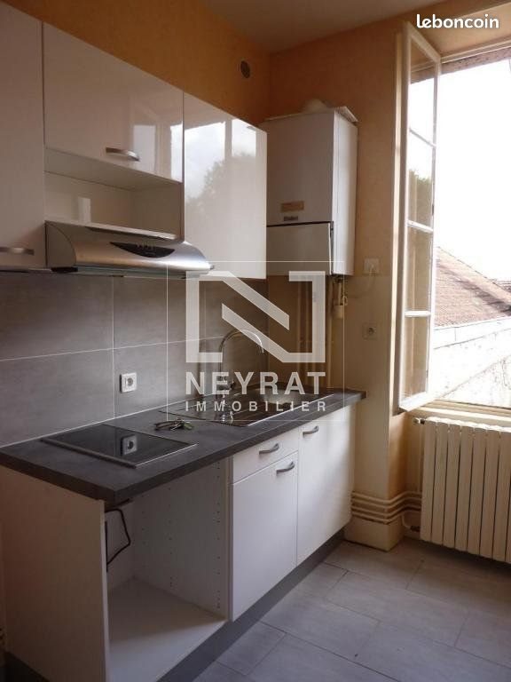 Appartement à louer, 29m², Autun