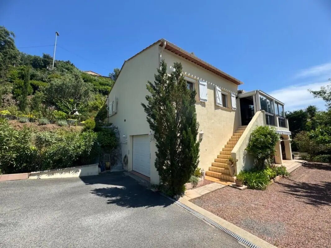 Maison à vendre, 130m², Roquebrune-sur-Argens