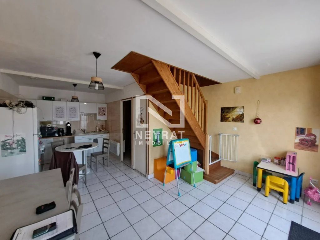 Maison à vendre, 161m², Luzy