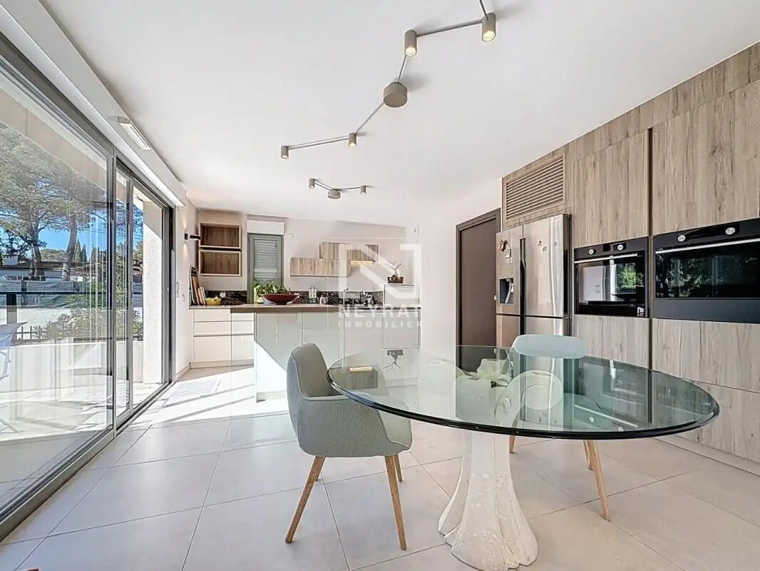 Appartement à vendre, 139m², Saint-Raphaël