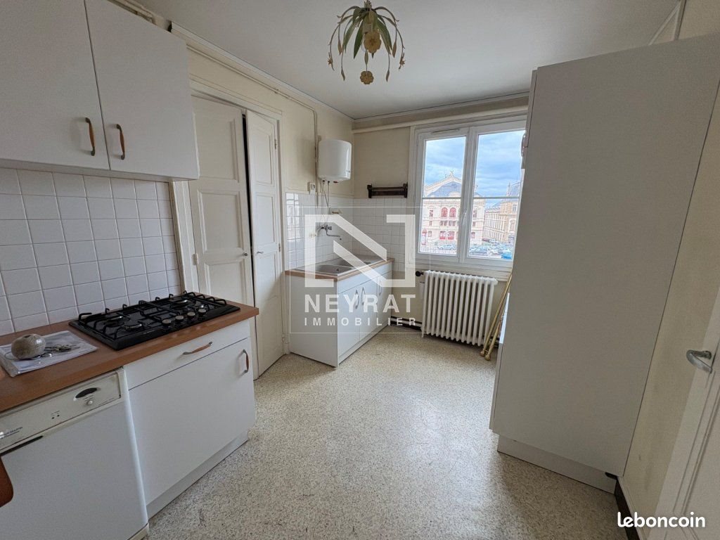 Appartement à louer, 80m², Autun