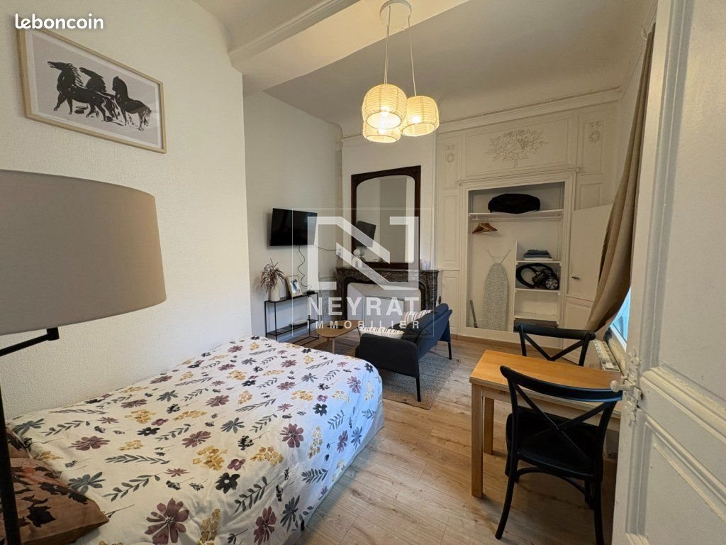Appartement à louer, 28m², Autun