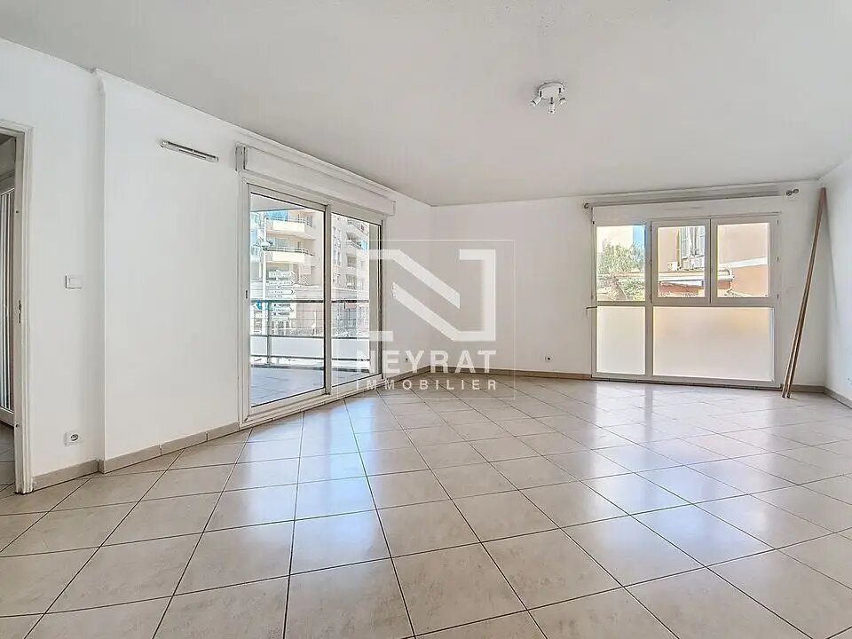 Appartement à vendre, 77m², Saint-Raphaël