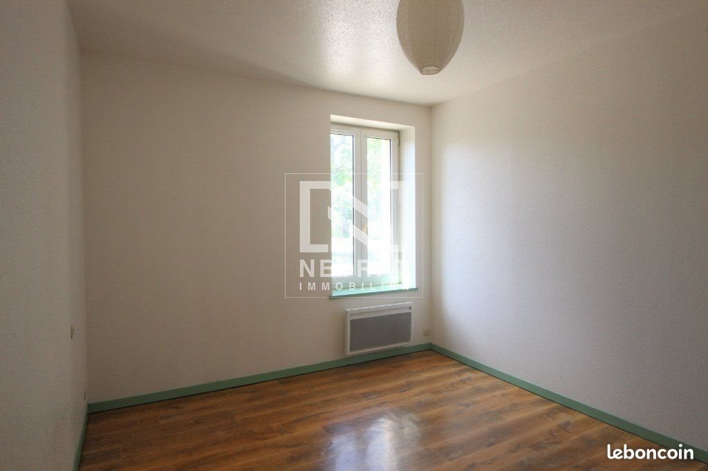 Appartement à louer, 75m², Pierre-de-Bresse