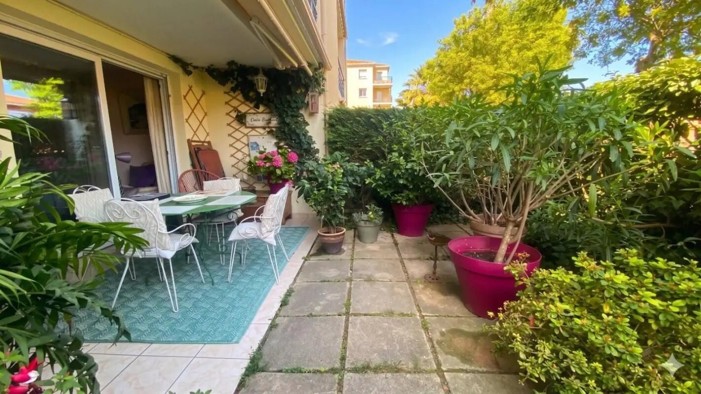 Appartement à vendre, 63m², Fréjus