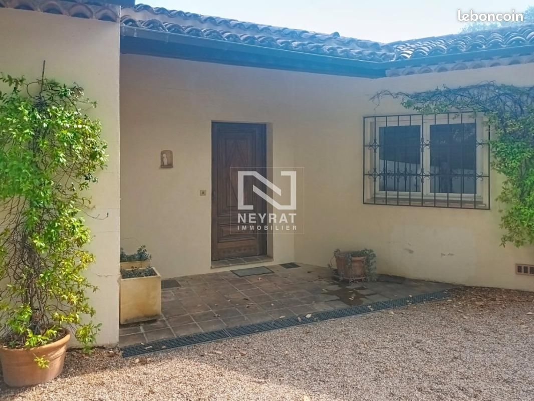 Maison à vendre, 140m², Tourrettes