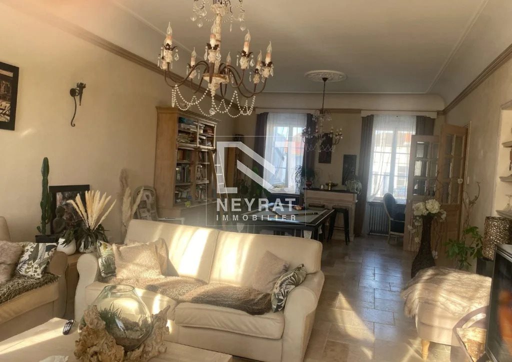 Maison à vendre, 239m², Gueugnon