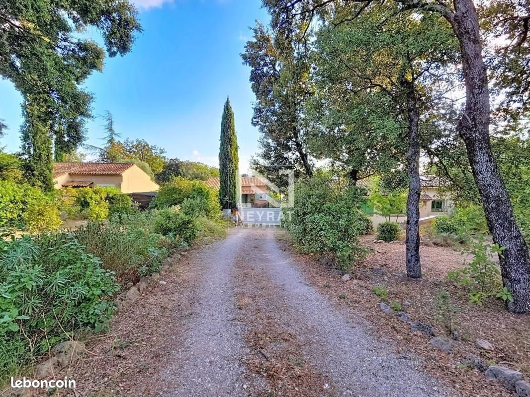 Maison à vendre, 95m², Seillans