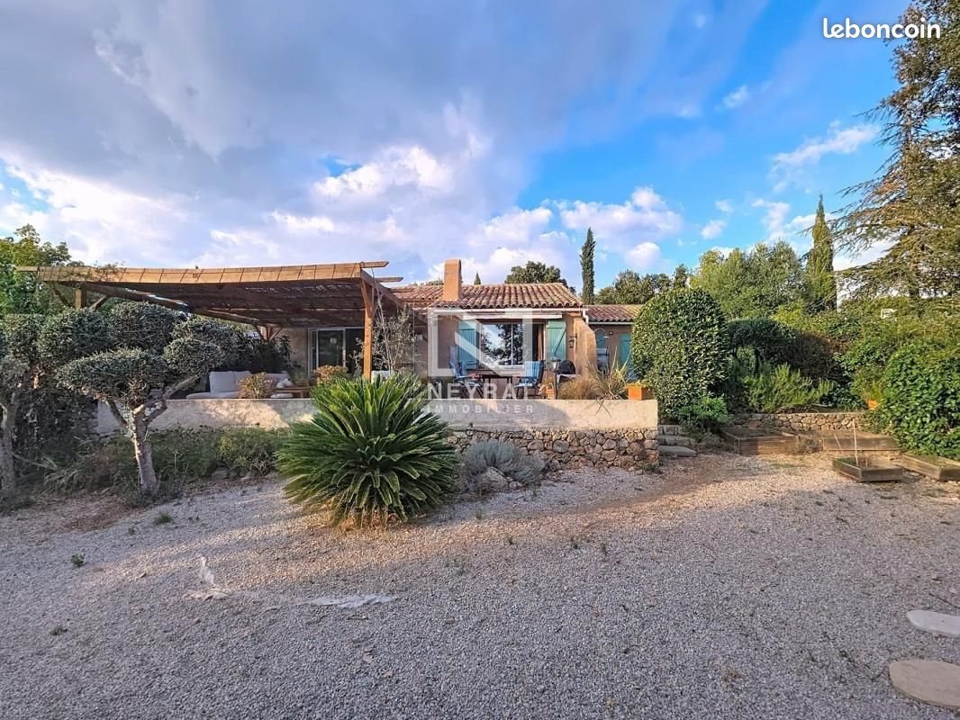 Maison à vendre, 95m², Seillans