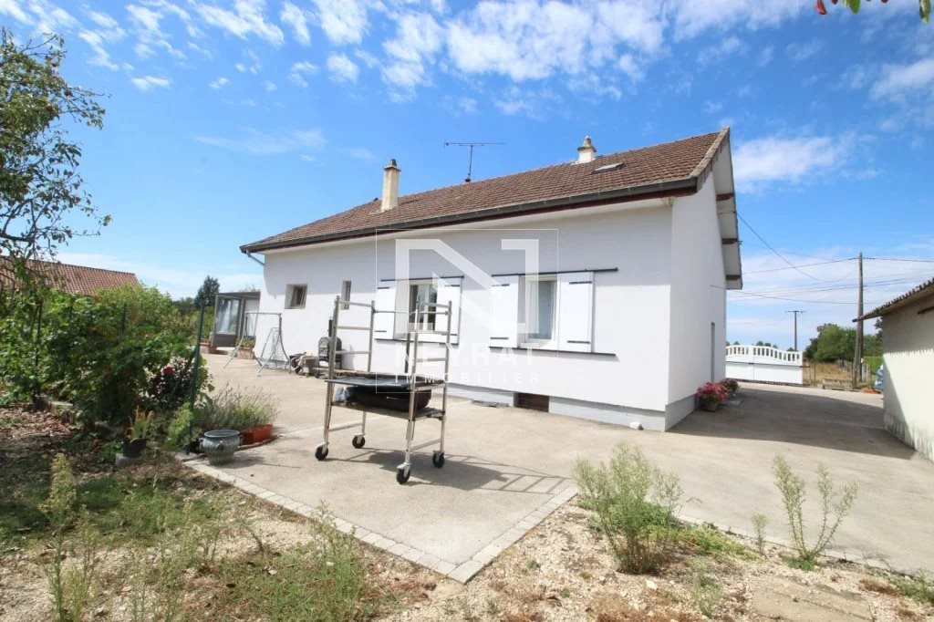Maison à vendre, 111m², Sornay