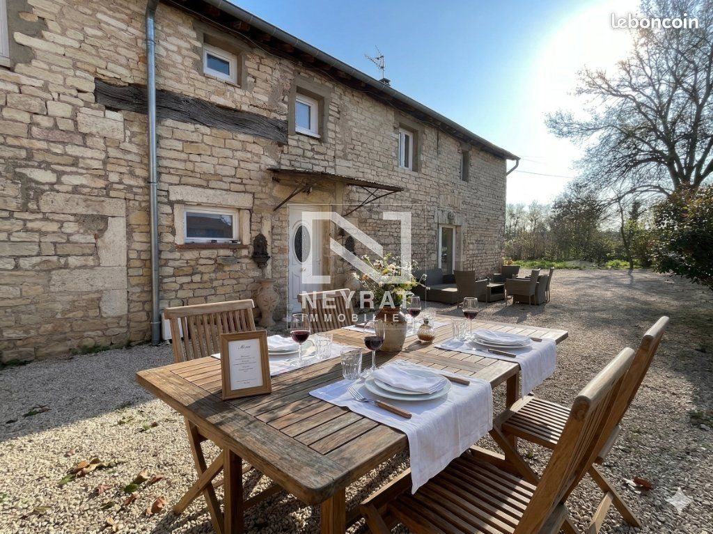 Maison à vendre, 135m², Beaumont-sur-Grosne