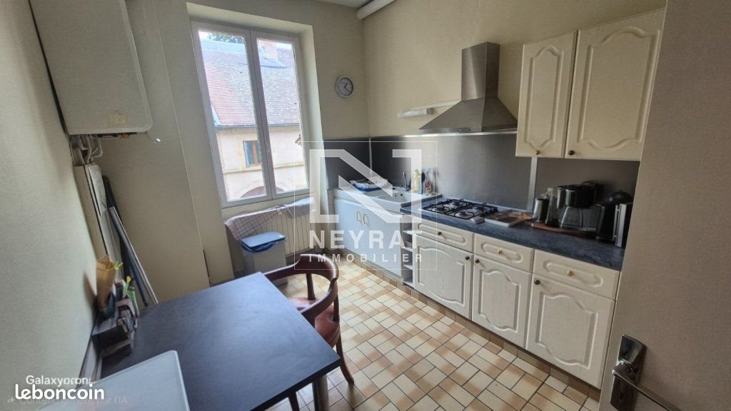 Appartement à louer, 65m², Autun