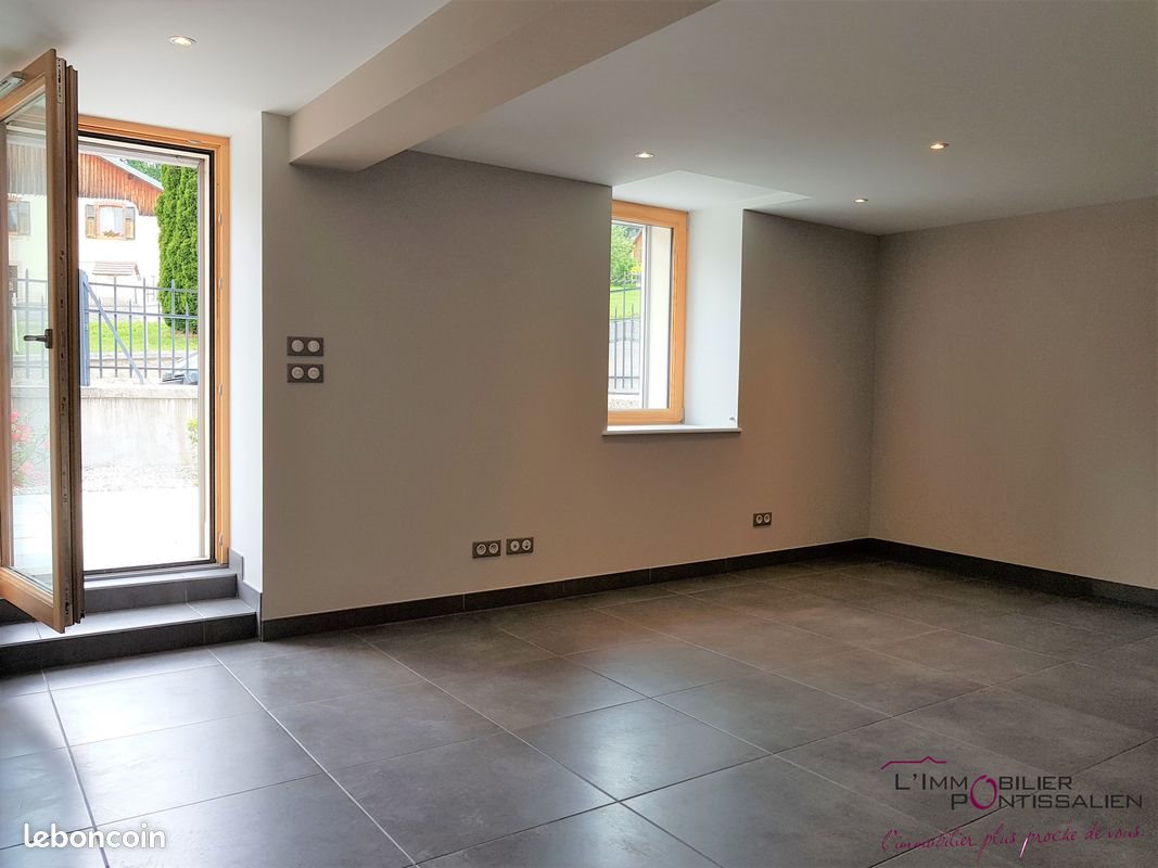Appartement à louer, 55m², Les Grangettes