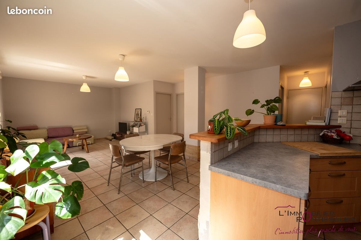 Appartement à vendre, 72m², Mouthe