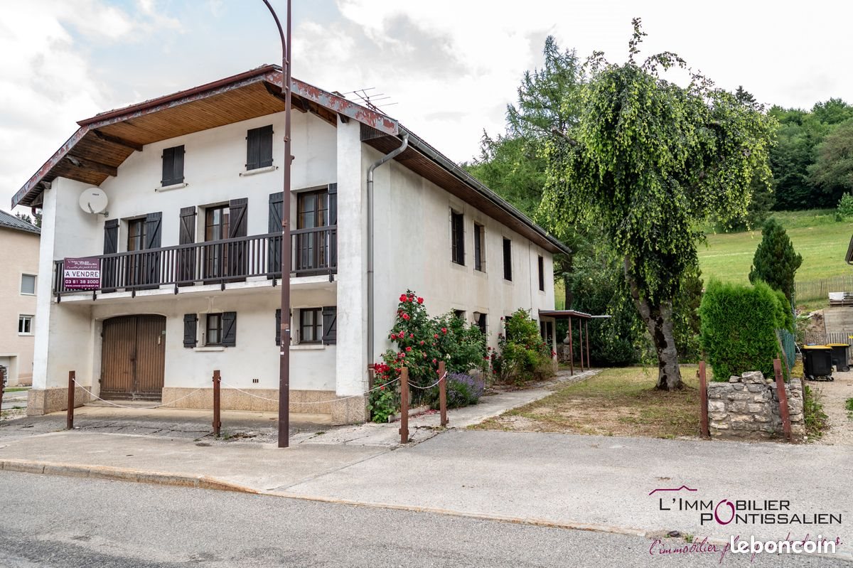 Maison à vendre, 208m², Les Hôpitaux-Neufs