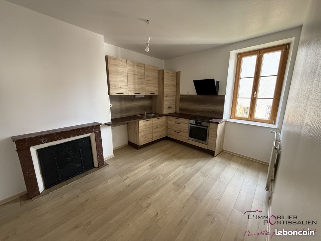 Appartement à louer, 72m², Pontarlier