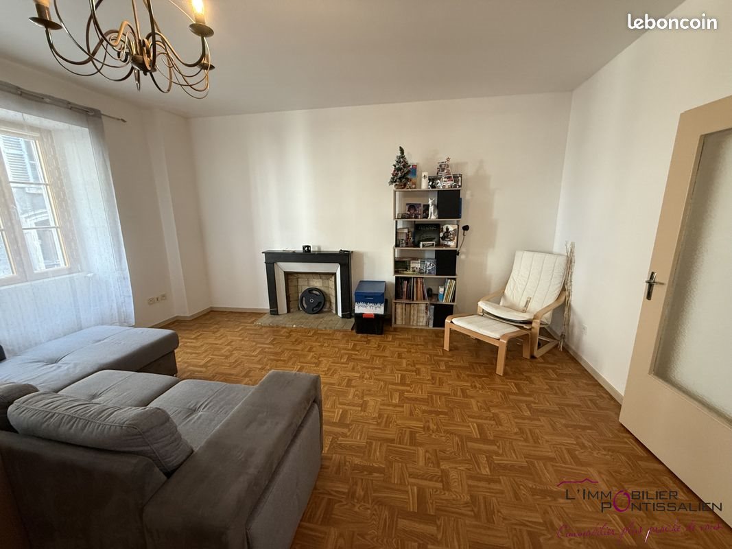 Appartement à louer, 72m², Pontarlier