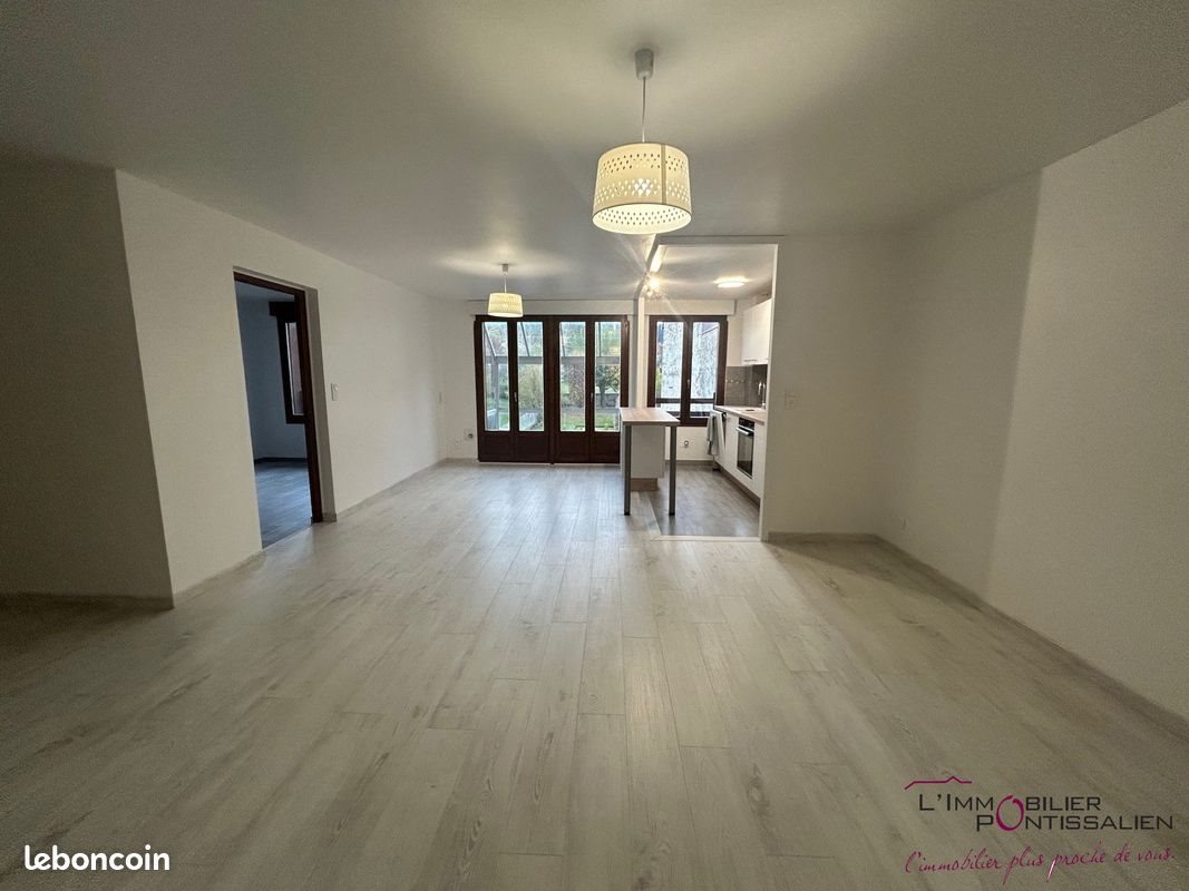 Appartement à louer, 67m², Pontarlier