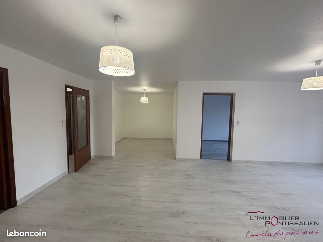 Appartement à louer, 67m², Pontarlier