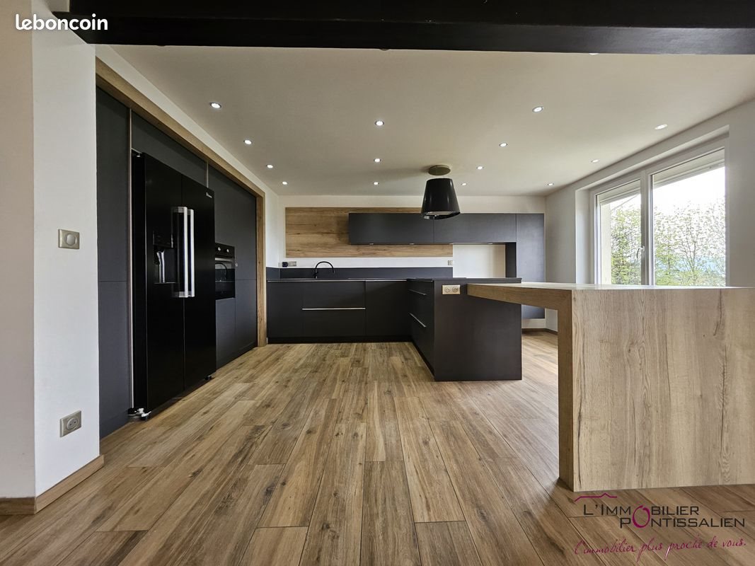 Appartement à vendre, 75m², Frasne