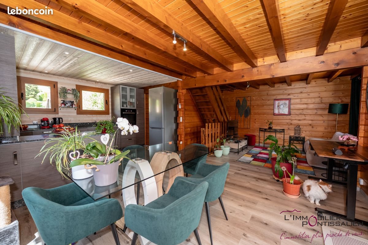Maison à vendre, 95m², Mouthe
