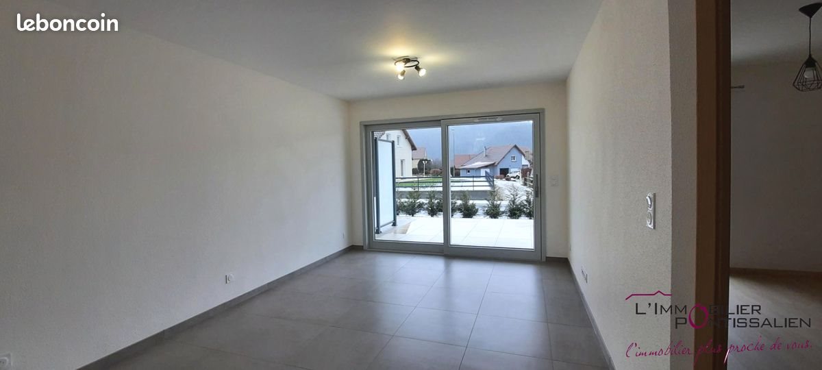 Appartement à louer, 47m², Mouthe
