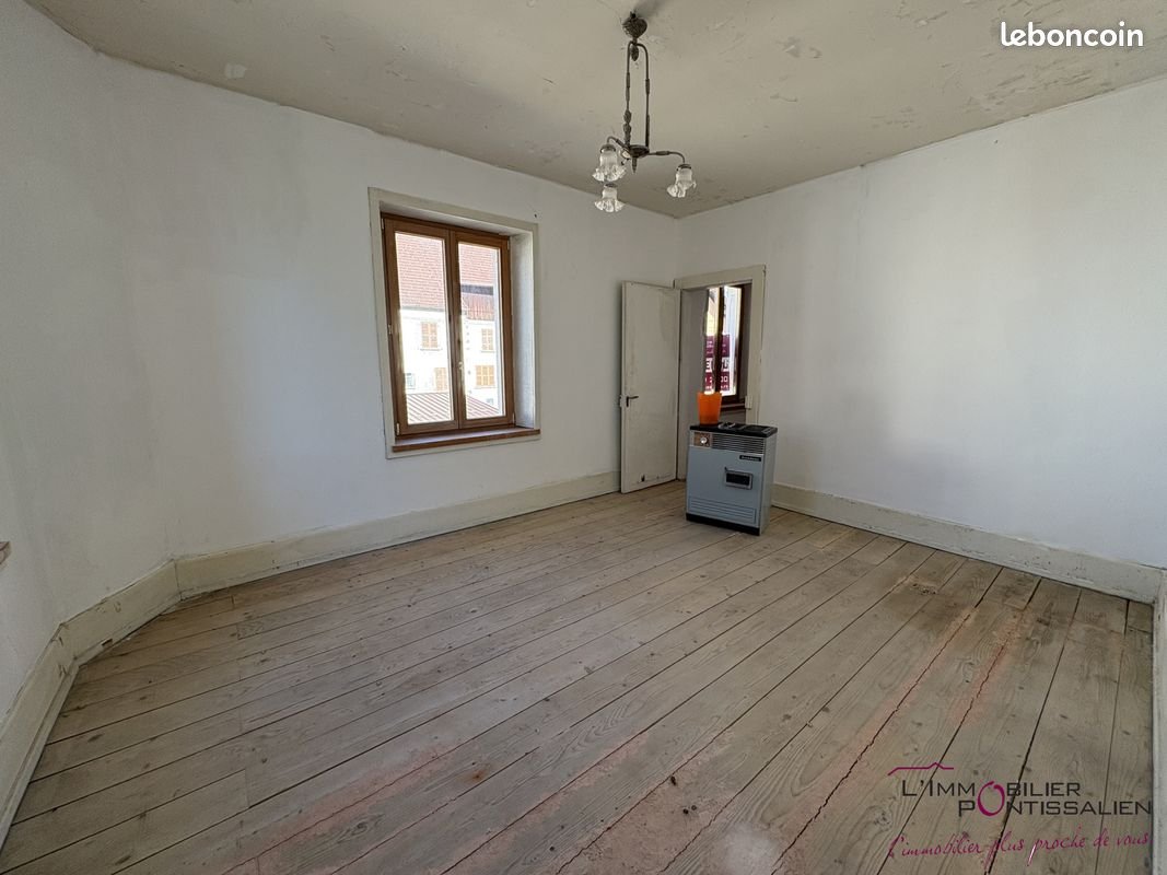 Maison à vendre, 160m², Frasne