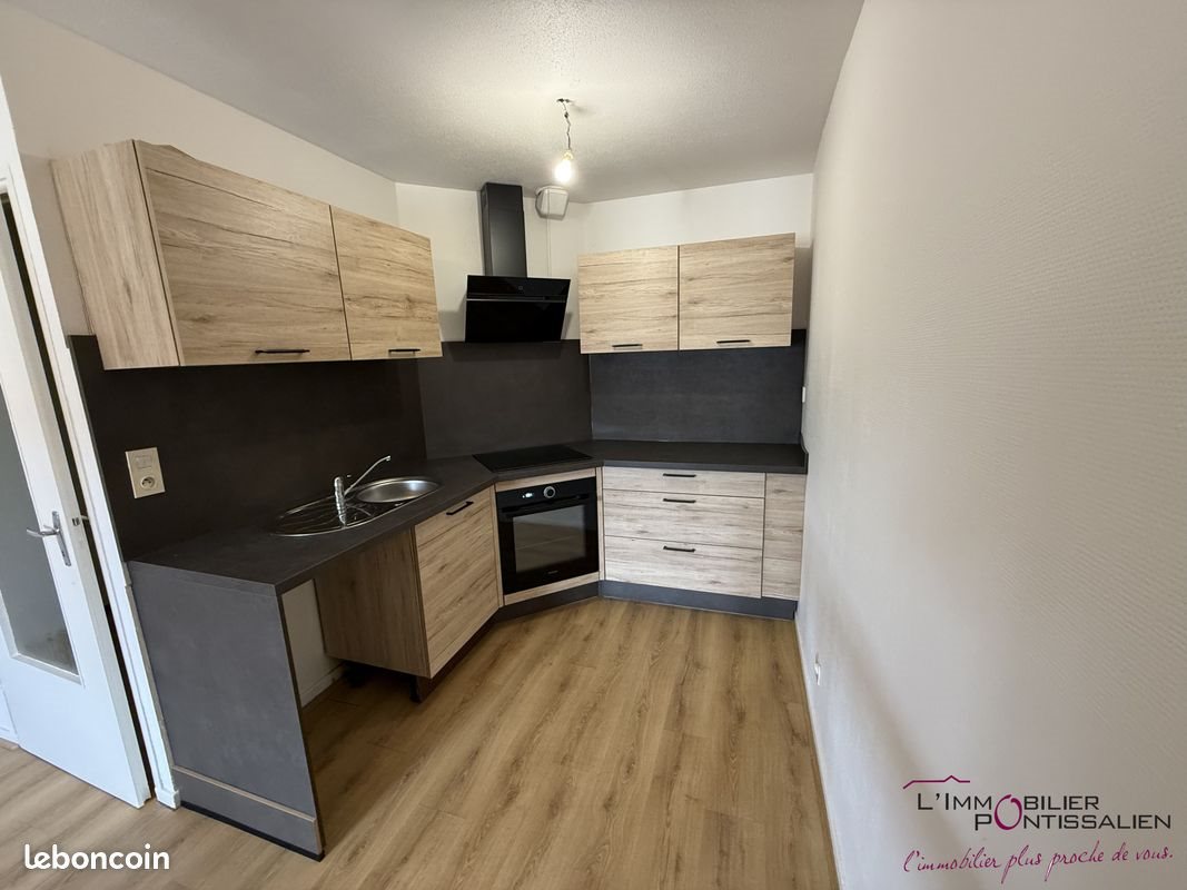 Appartement à louer, 49m², Pontarlier