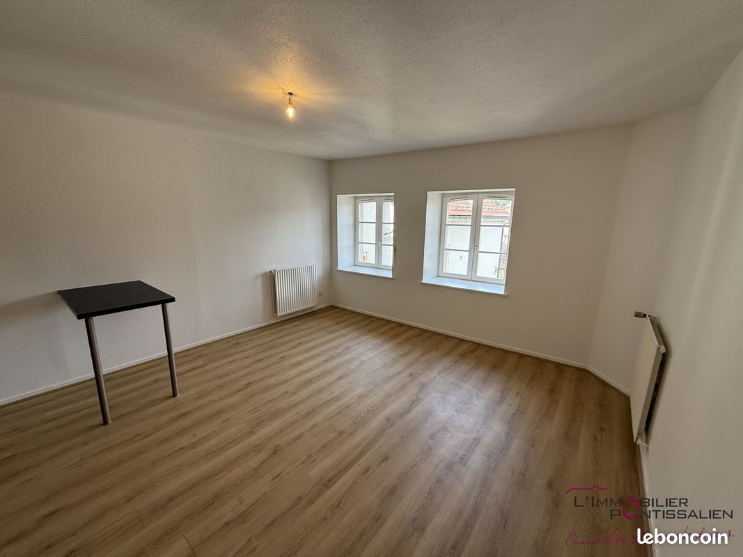 Appartement à louer, 49m², Pontarlier