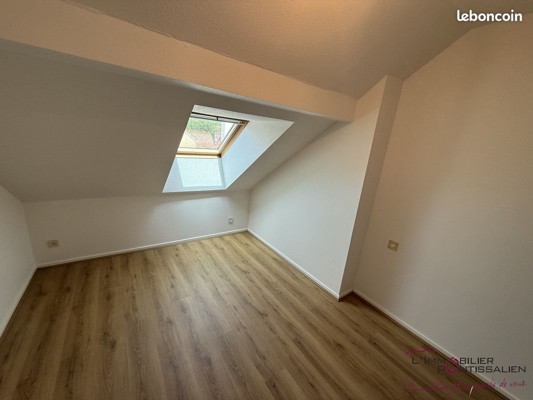 Appartement à louer, 49m², Pontarlier
