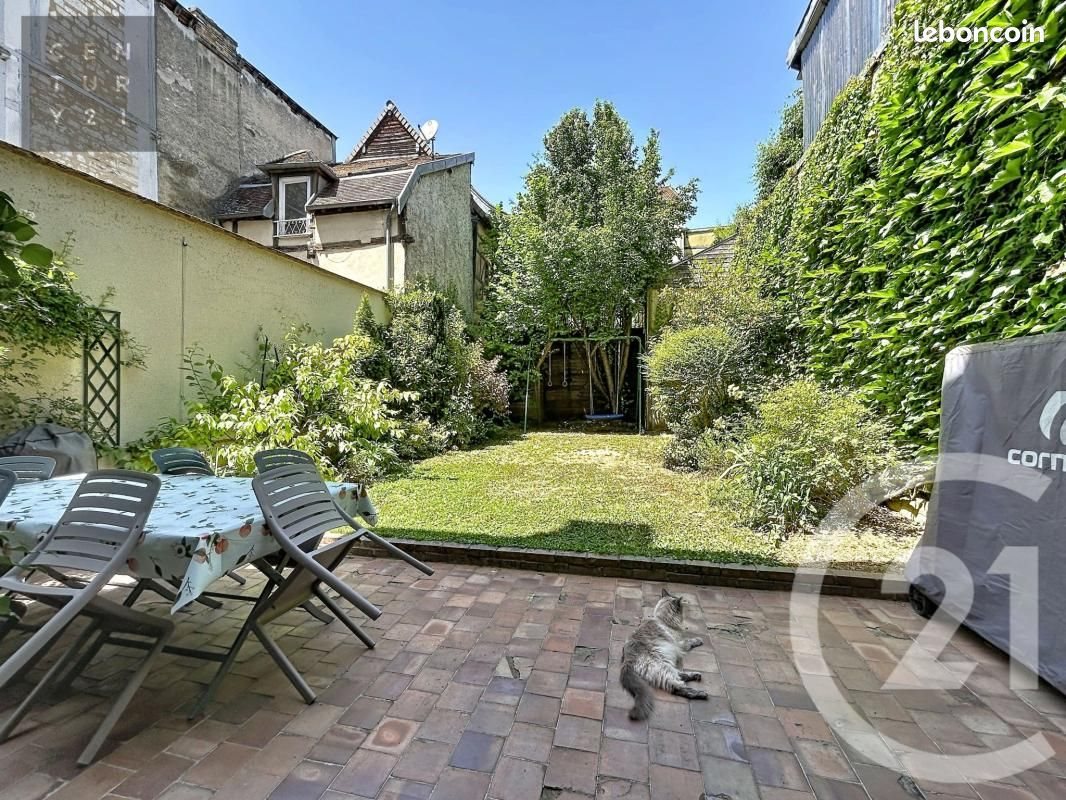 Maison à vendre, 237m², Troyes