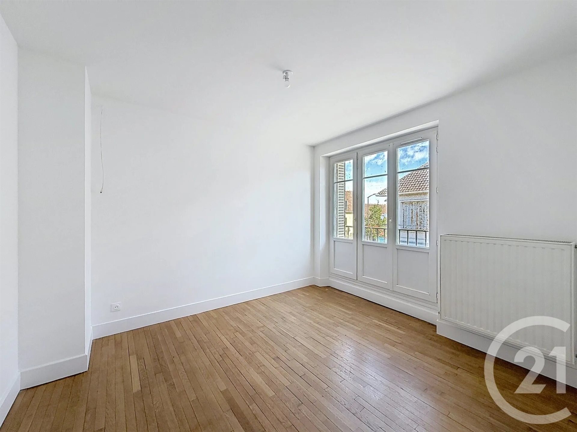 Appartement à louer, 69m², Pont-Sainte-Marie