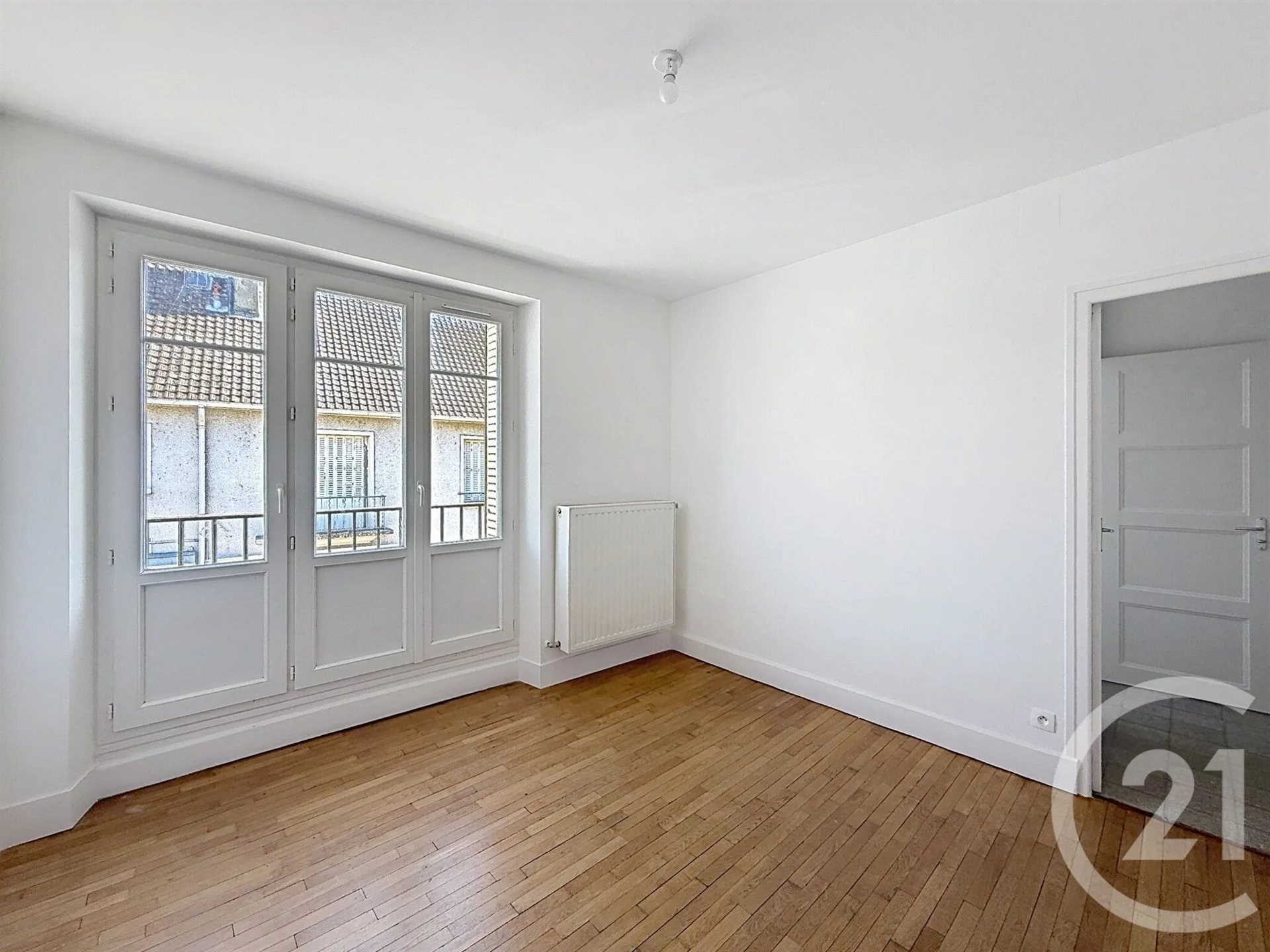 Appartement à louer, 69m², Pont-Sainte-Marie